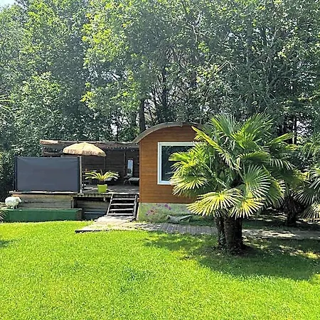 Marosenia Ttiki - Et Bed and Breakfast Ascain