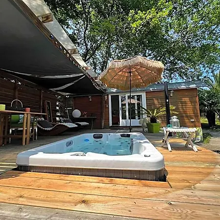Marosenia Ttiki - Et Bed and Breakfast 4*