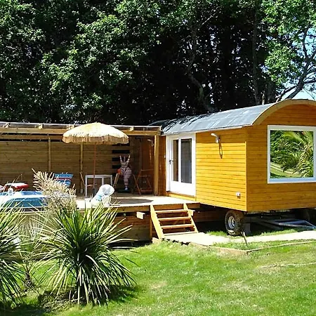 Marosenia Ttiki - Et Bed and Breakfast