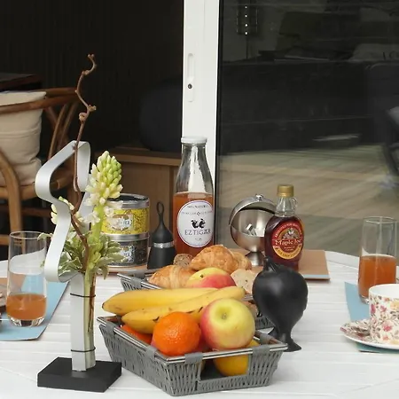Couette-café Marosenia Ttiki - Et *