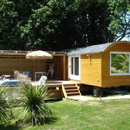 Marosenia Ttiki - Et Bed & Breakfast Ascain