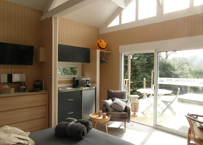 Marosenia Ttiki - Et